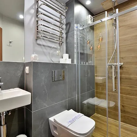 Grace - Wypoczynek Bez Dzieci ベッド・アンド・ブレックファスト シクラルスカ・ポレンバ